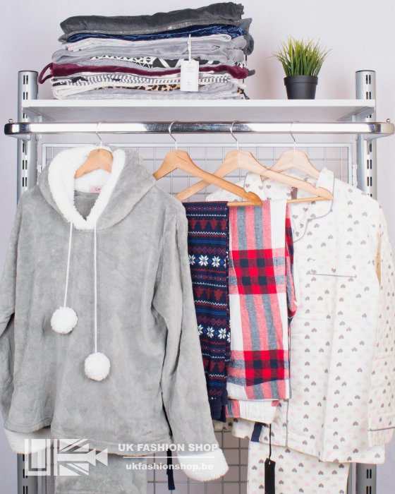 Adults winter night / lounge wear - grade A + CR