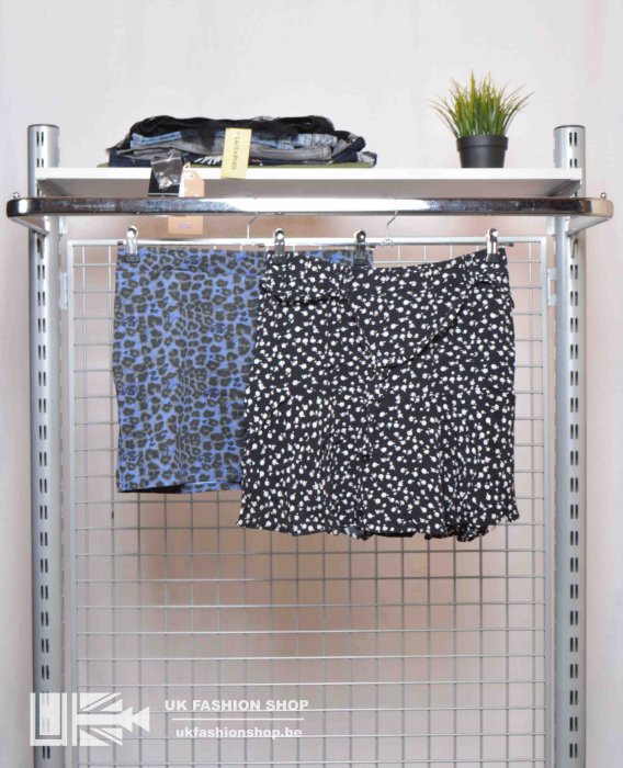 Mini jupes femmes - catégorie A + CR